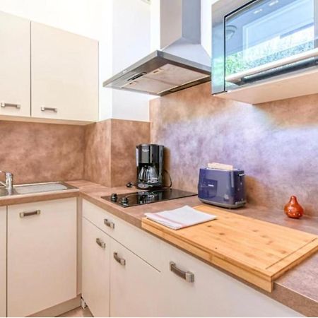Superbe studio lumineux sur Cannes, à quelques minutes de la célèbre rue d'Antibes ! Extérieur photo