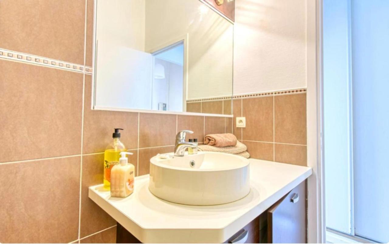 Superbe studio lumineux sur Cannes, à quelques minutes de la célèbre rue d'Antibes ! Extérieur photo