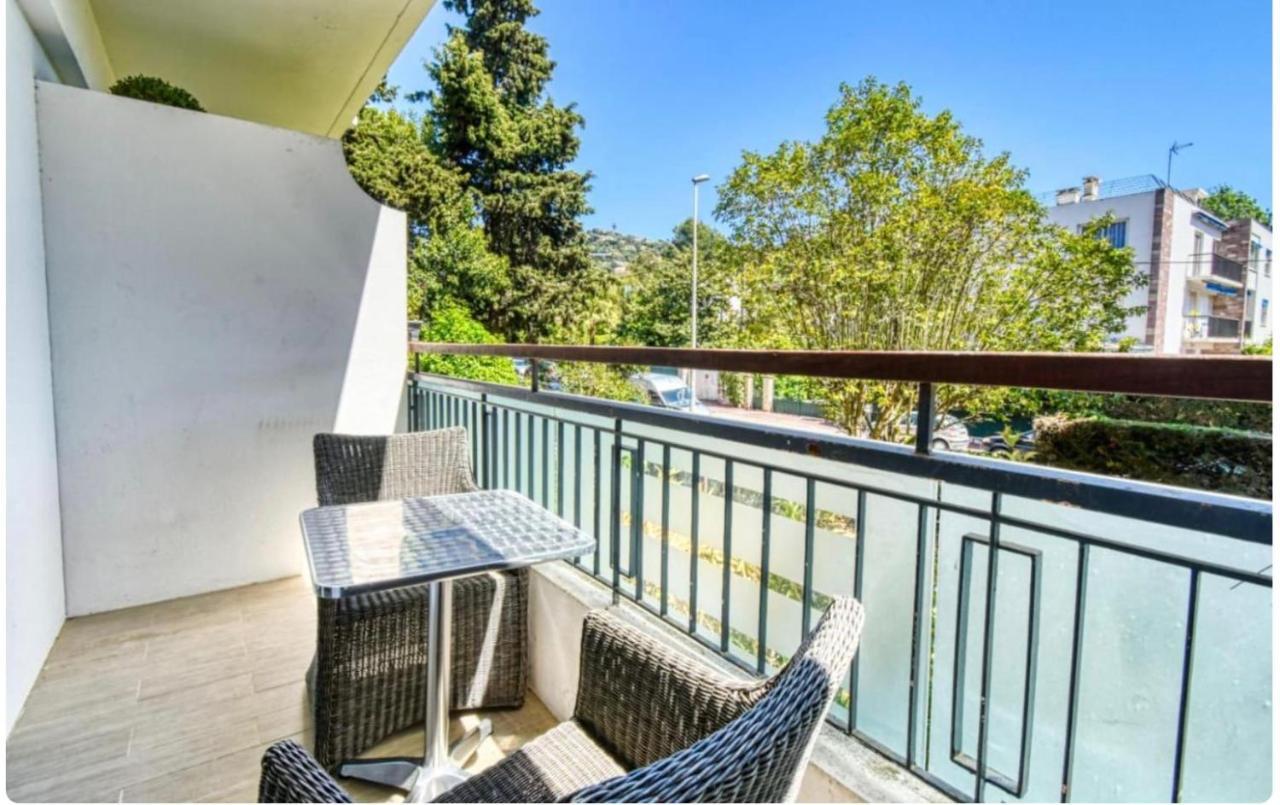 Superbe studio lumineux sur Cannes, à quelques minutes de la célèbre rue d'Antibes ! Extérieur photo